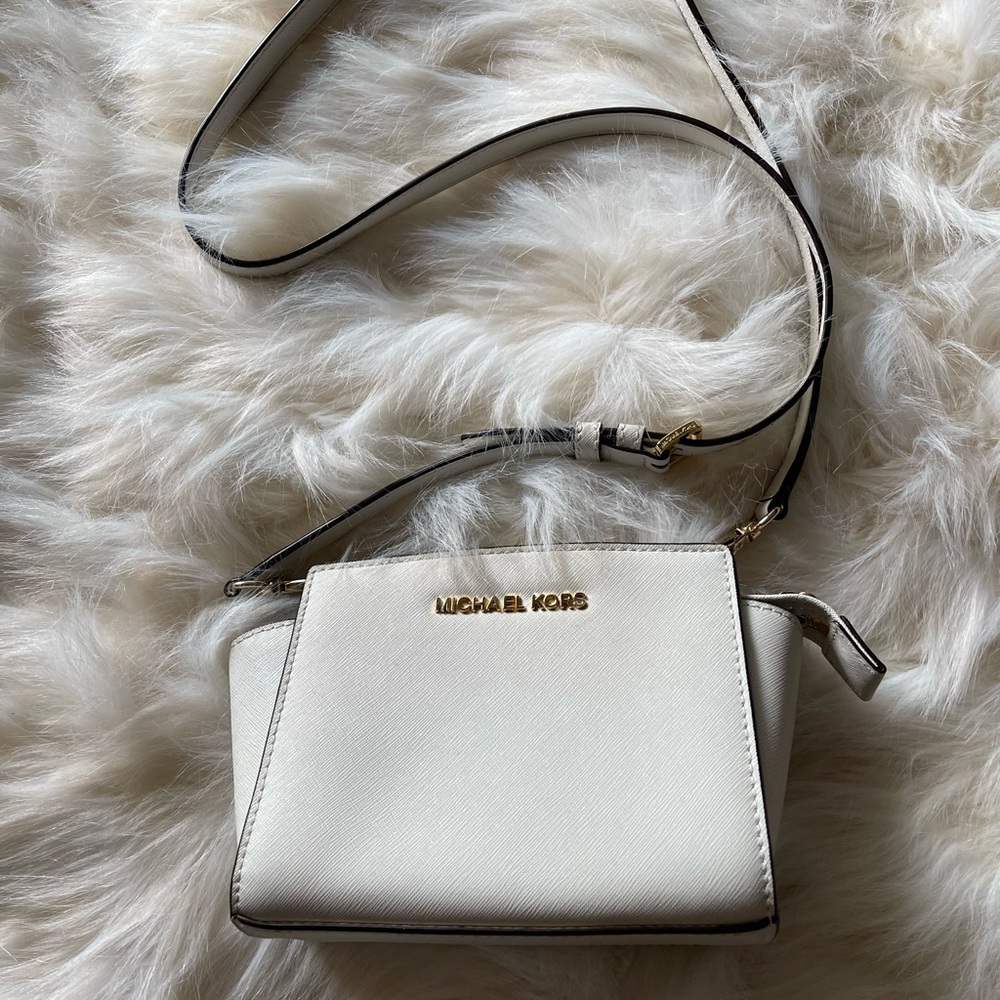 Michael Kors White with Gold Hardware Crossbody